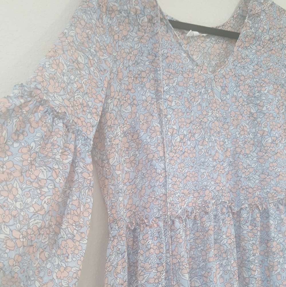 Floral women's mini dress
